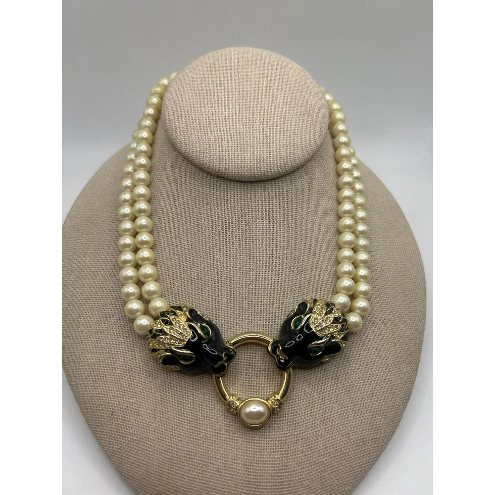 White Faux‎ Pearl Beaded Choker Necklace Panther Heads Gold Tone 15in Statement